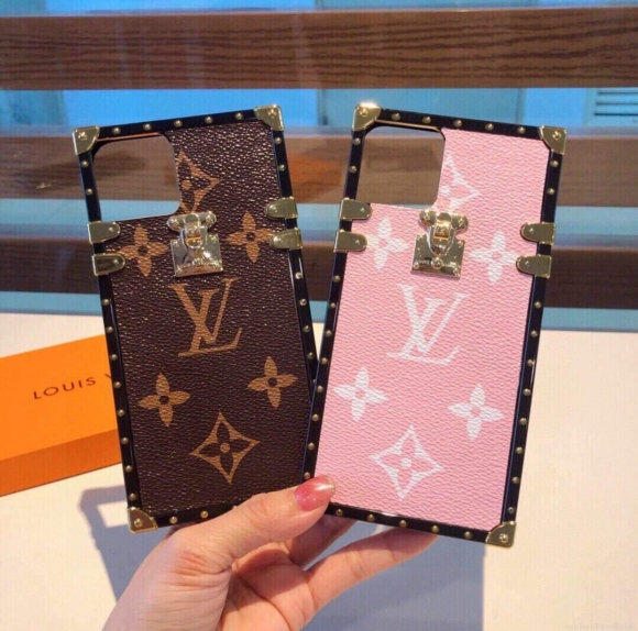 Louis Vuitton Apple Iphone Leather Premium Deluxe Phone Case Protection 10108