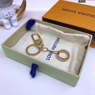 Louis Vuitton Keychains Fashion Key holder L62494