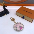 Louis Vuitton Keychains Fashion Key holder L62604