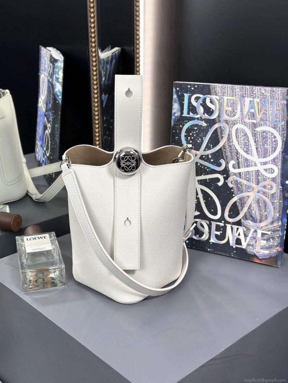 Loewe AANBBBMX01 Mini Pebble Bucket Bag in mellow calfskin White