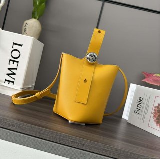 Loewe AANBBBMX01 Mini Pebble Bucket Bag in mellow calfskin Yellow