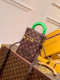 LV M59664 Louis Vuitton Vertical Box Trunk