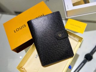 Louis Vuitton R20222 Medium Ring Agenda Cover Black