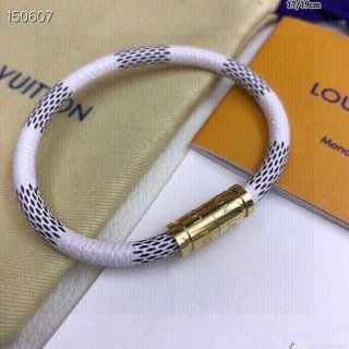 Louis Vuitton Bangle Bracelet Designer LV Jewelry L62805