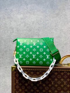 LV M20760 Louis Vuitton Coussin PM Handbag Green