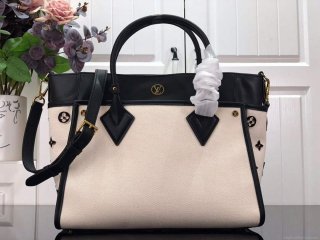 LV M59842 Louis Vuitton On My Side MM Tote Bag Black