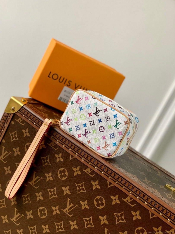 LV M81339 Louis Vuitton Wapity Case Bag White