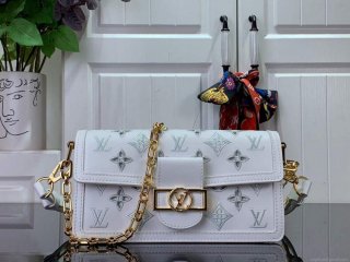 LV M20739 Louis Vuitton Dauphine East West Handbag White