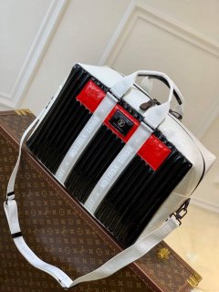 LV M58755 Louis Vuitton Neo Porte Documents Voyage Black white