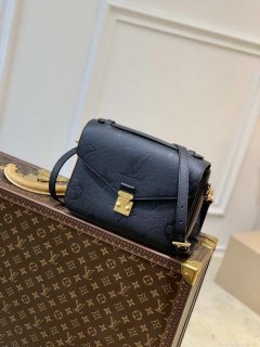 LV M59211 Louis Vuitton Empreinte Pochette Metis M41487 Black