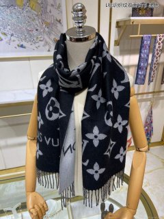 LV M71040 Louis Vuitton Reykjavik Scarf L60130