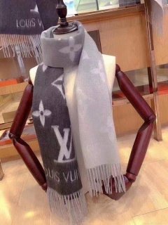 LV M70868 Louis Vuitton Reykjavik Gradient Scarf L60171