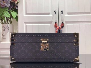 LV M20209 Louis Vuitton Coffret Accessoires Monogram Eclipse canvas Black