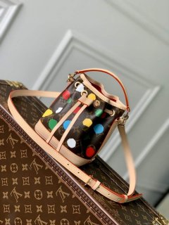 LV M81863 Louis Vuitton LV X YK NANO NOÉ Bag (China limited edition)