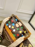 LV M46385 Louis Vuitton LV X YK Multi Pochette Accessoires Monogram