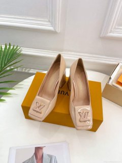 LV 1AB2KH Louis Vuitton Women’s Shake Pumps L68250