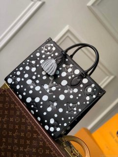 LV M46389 Louis Vuitton LV x YK OnTheGo MM Bag Black White