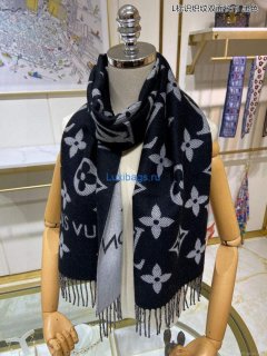 LV M77729 Louis Vuitton LV Essential Scarf L60193