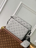 LV M46603 Louis Vuitton Trio Messenger Anthracite Gray