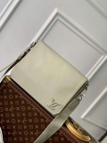 LV M22505 Louis Vuitton Takeoff Messenger Bag Sage