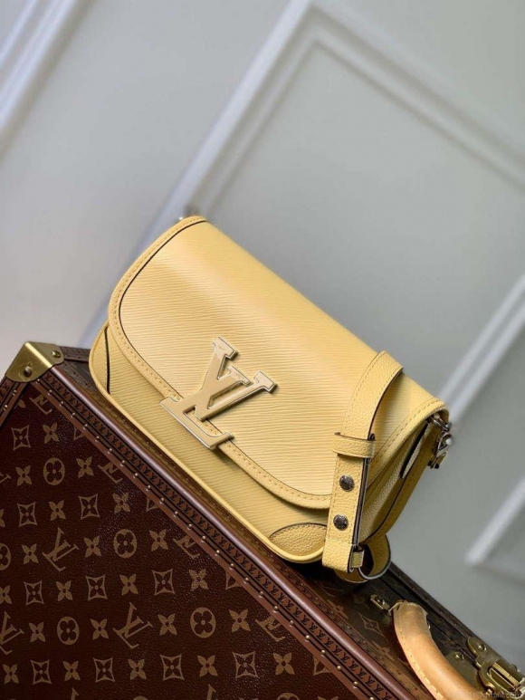 LV M22618 Louis Vuitton Buci Handbag Epi Leather Jaune Plume Yellow