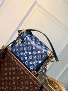 LV M22944 Louis Vuitton Side Trunk Handbag Blue