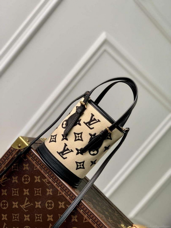 LV M82418 Louis Vuitton Nano Bucket Bag Black