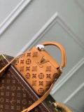 LV M22863 Louis Vuitton Capucines Mini Handbag Saffron Yellow