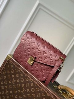 LV M41487 Louis Vuitton Pochette Métis Handbag Wine Red