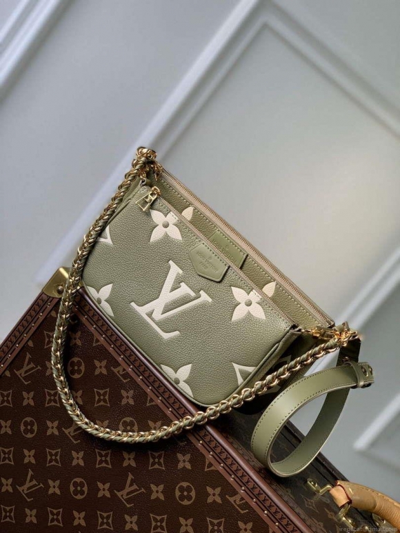 LV M80399 Louis Vuitton Multi Pochette Accessoires Bag Grass green