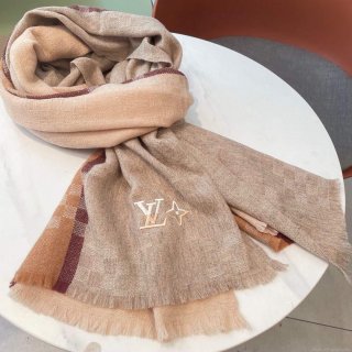 Louis Vuitton Scarves Designer Classic Scarf L38913