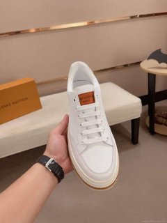 LV 1ACEZ4 Louis Vuitton Men Beverly Hills Sneaker L62346