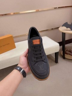 LV 1ACEZ4 Louis Vuitton Men Beverly Hills Sneaker L62347