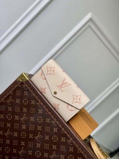 LV M81049 Louis Vuitton Sarah Wallet Pink