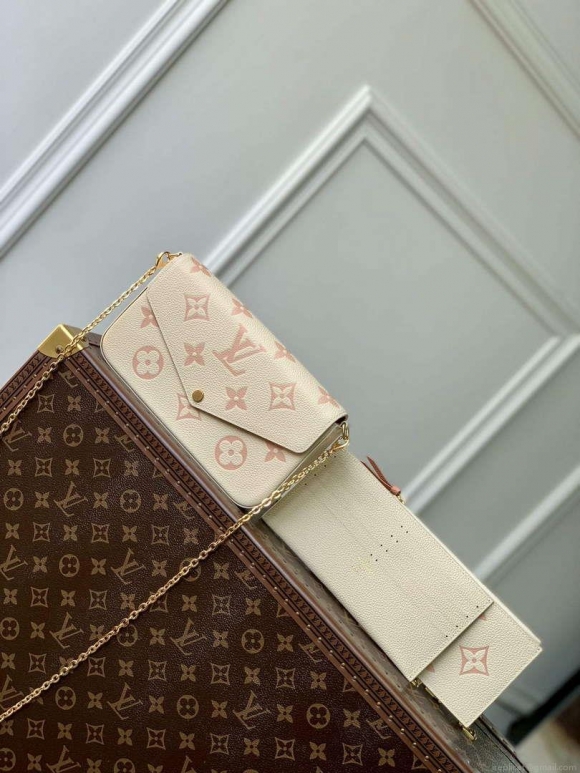 LV M82610 Louis Vuitton Pochette Félicie Bag Pink