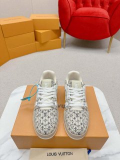 Louis Vuitton 1ABG0H Men Women’s LV Trainer Sneaker L62475