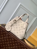 LV M21909 Louis Vuitton Blossom PM Mahina Tote Bag Beige