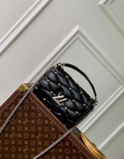 LV M24151 Louis Vuitton GO-14 MM Handbag Black