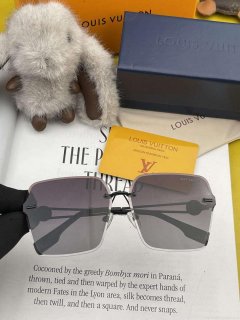 Louis Vuitton New Fashion Sunglasses L22276