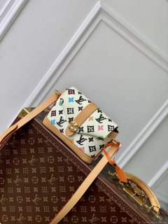 LV M83346 Louis Vuitton Envelope Wearable Wallet Bag Vanilla