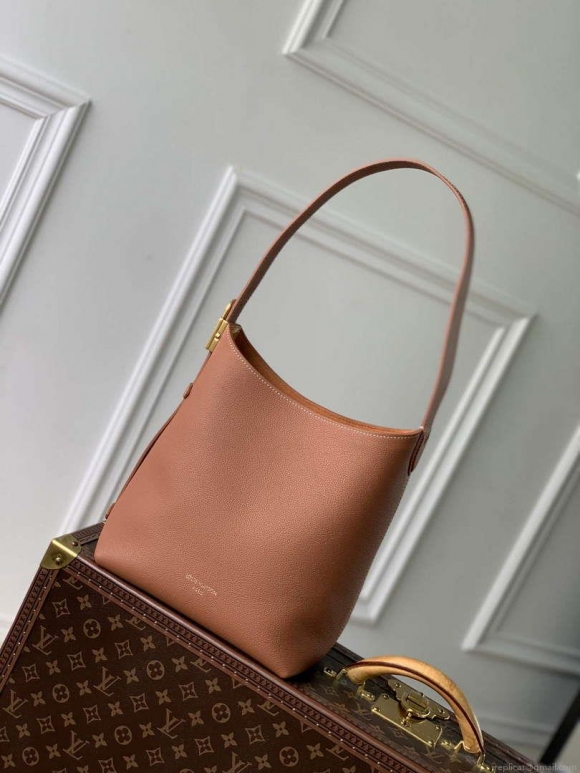 LV M25354 Louis Vuitton Low Key Hobo PM Bag Cognac