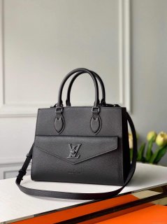 LV M55845 Louis Vuitton Lockme Tote PM Leathers Bag M55846 Black