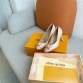 LV Loafers Designer Louis Vuitton Round Toe High Heels 81098 Apricot