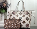 LV M45819 Louis Vuitton Neverfull MM Monogram Bag M45818 Creme