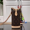 LV M80874 Louis Vuitton Fold Me Pouch