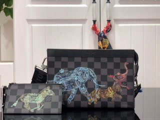 LV N64608 Louis Vuitton Gaston Wearable Wallet Black