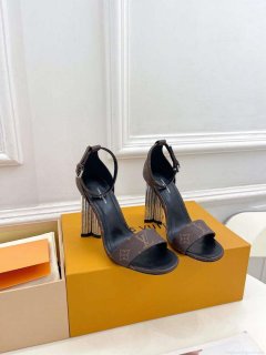 LV 1A4V1M Louis Vuitton Silhouette Sandals L66381