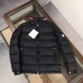 Moncler Short Classic Down Jacket M68736