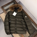 Moncler Short Classic Down Jacket M68737