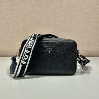 Prada Leather bag with shoulder strap 1BH082 Black